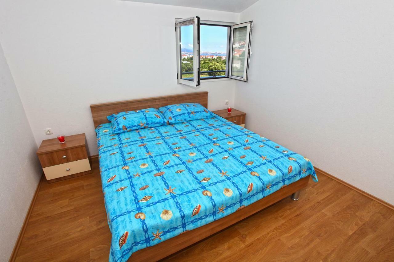 Apartments Ukic Kaštela エクステリア 写真